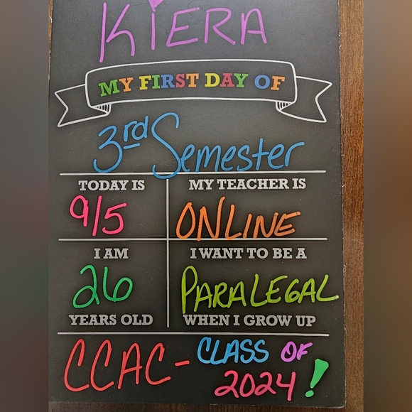 1st day/last day (2 sided) school chalkboard sign with liquid chalk markers - Picture 3 of 7